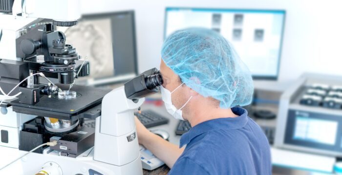 Tomás Rieger, Ph.D., Head Embryologist, at work